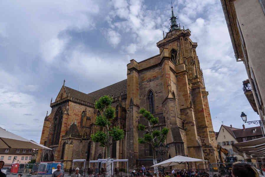 Francia - Alsacia 195 - Colmar - Colegiata de San Martín.jpg